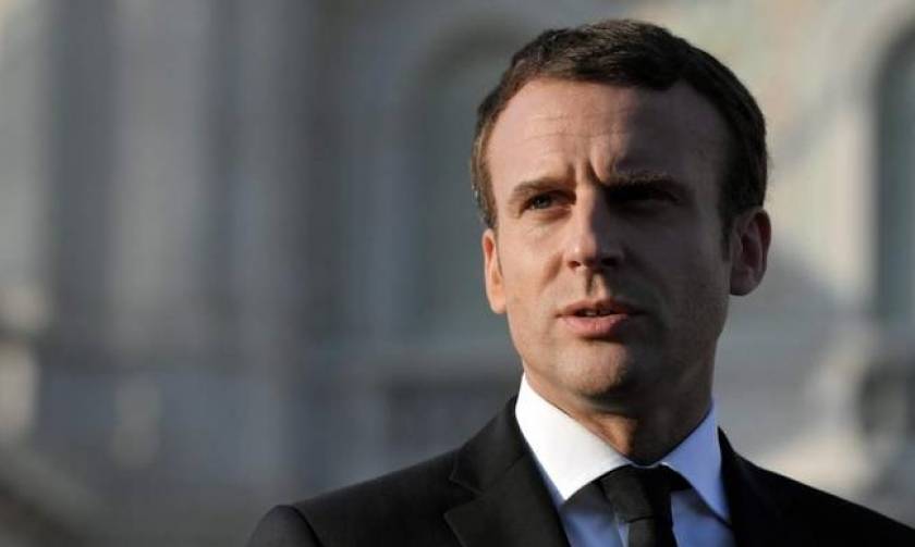 Γαλλία: Καταποντίζεται η δημοτικότητα του Μακρόν μόλις τρεις μήνες μετά την εκλογή του