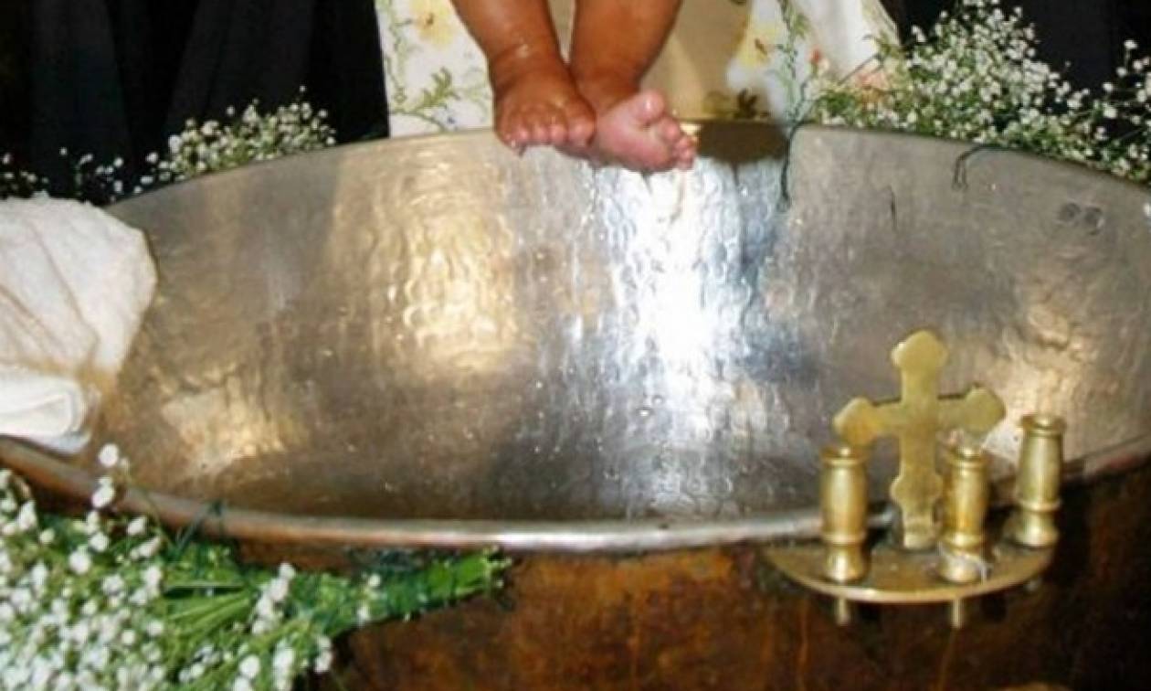 Πανικός σε βάπτιση στην Κρήτη: Το σοκ της μητέρας και η σύλληψη του πατέρα