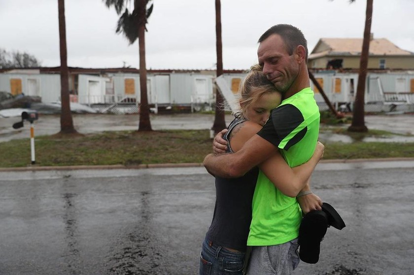 Συναγερμός στις ΗΠΑ: Επτά νεκροί από τον τυφώνα Χάρβεϊ  – Η στάθμη του νερού ανεβαίνει επικίνδυνα