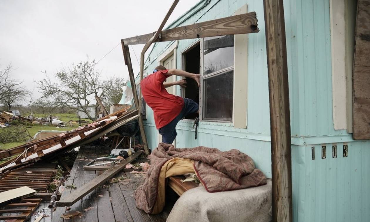 ΗΠΑ: Έως και 40.000 σπίτια έχουν «χτυπηθεί» από την τροπική καταιγίδα Χάρβεϊ