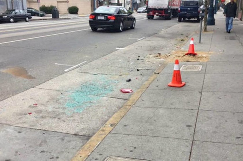 Συναγερμός στις ΗΠΑ: Αυτοκίνητο έπεσε πάνω σε πεζούς στο Σαν Φρανσίσκο (pic)