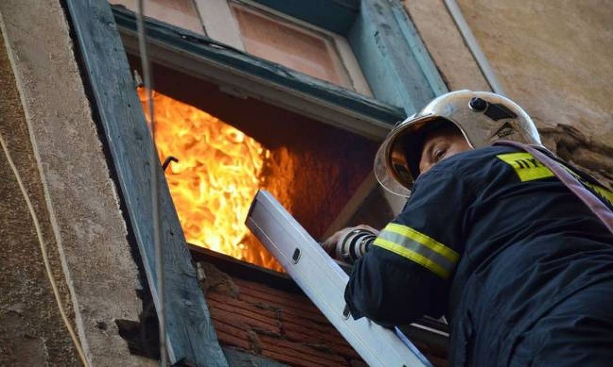 Θεσσαλονίκη: Φωτιά σε διαμέρισμα στον Εύοσμο