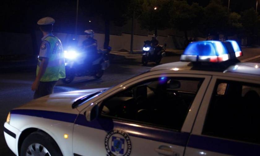 Αστυνομική επιχείρηση στην Πάτρα για την εξάρθρωση κυκλώματος διακίνησης όπλων