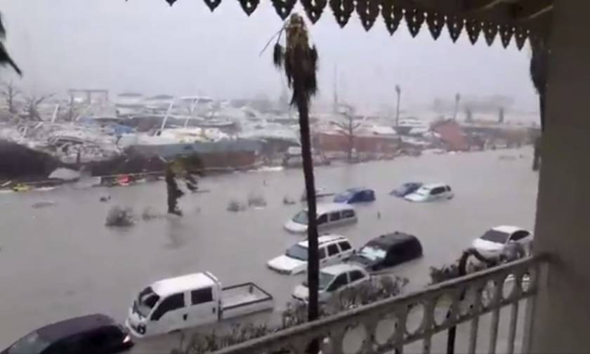 Κυκλώνας Ίρμα: Μεγάλες καταστροφές στο νησί του Αγίου Μαρτίνου - Φόβοι για δεκάδες νεκρούς (vid)