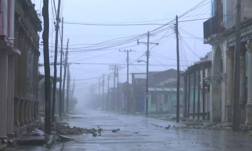 Κυκλώνας Ίρμα: Η Κούβα κηρύχθηκε σε κατάσταση συναγερμού (Pics+Vid)