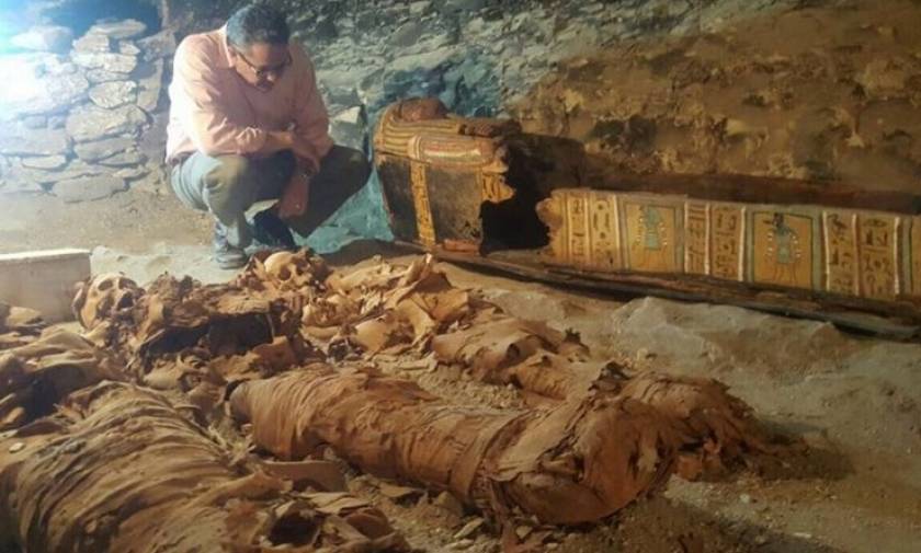 Συγκλονιστική ανακάλυψη: Στο «φως» φαραωνικός τάφος 3.000 χρόνων (video)
