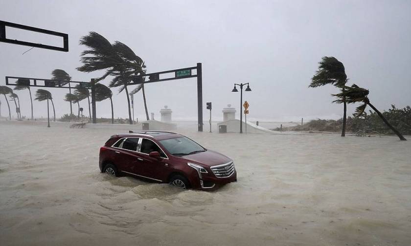 Hurricane Irma: Storm hits west coast of Florida