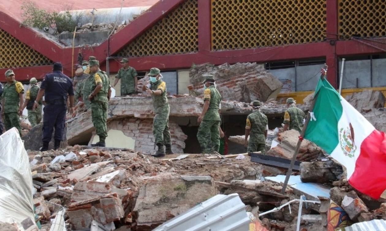 Τραγωδία στο Μεξικό: Αυξάνεται διαρκώς ο αριθμός των νεκρών από τον σεισμό 8,2 Ρίχτερ (Vids)