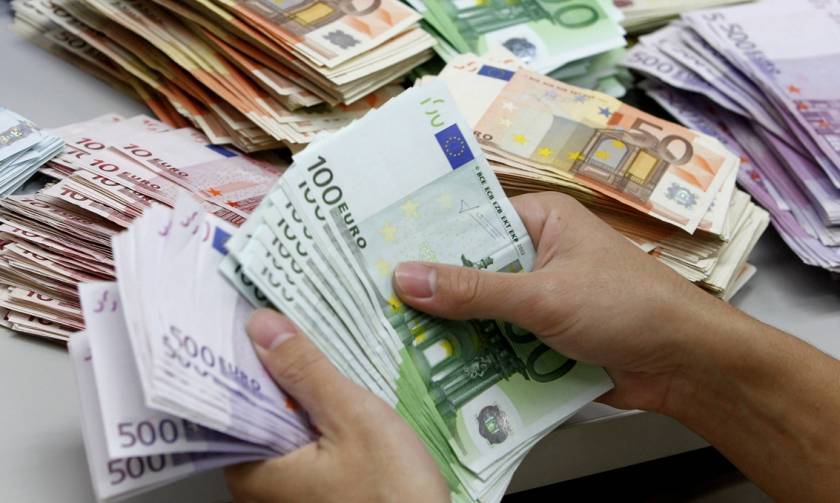 Η απόλυτη παράνοια: Φόρος 4.470 ευρώ για ετήσιο εισόδημα 24 λεπτών!
