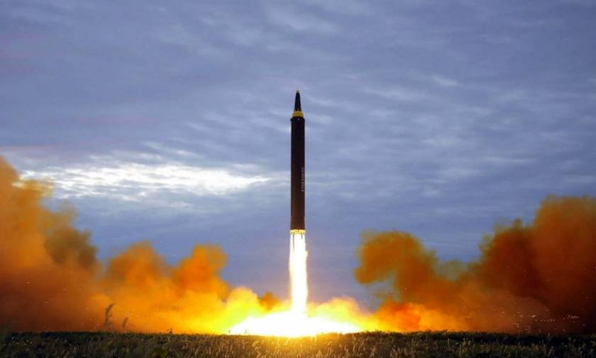 Ο πύραυλος της Βόρειας Κορέας πέρασε πάνω από την Ιαπωνία και κατέπεσε στον Ειρηνικό Ωκεανό