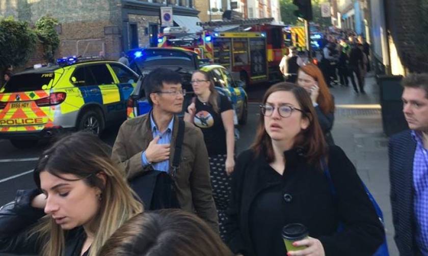 Τρομοκρατικό χτύπημα στη Βρετανία: Εκρήξεις στο μετρό του Λονδίνου - Δεκάδες τραυματίες