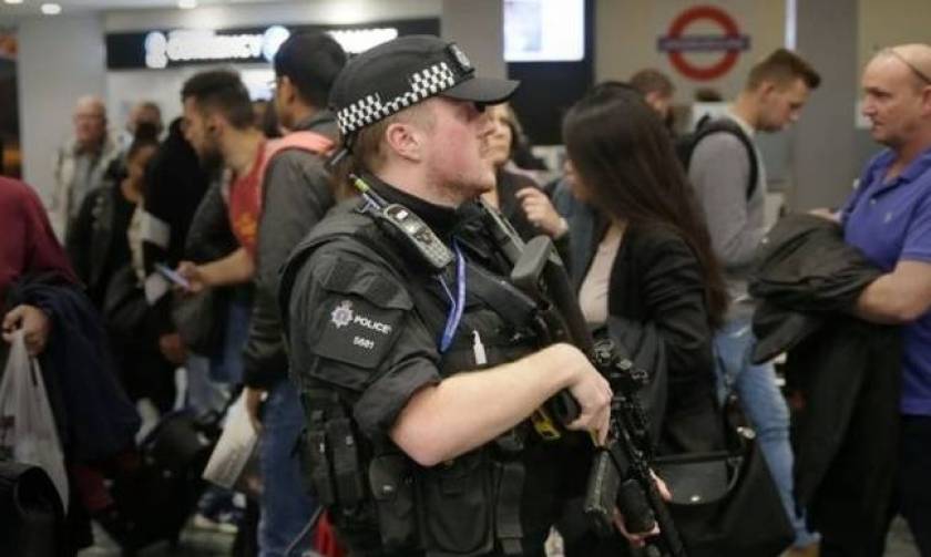 Parsons Green: Man arrested over Tube bombing