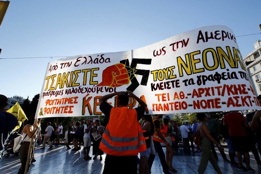 Πορεία στο κέντρο της Αθήνας στη μνήμη του Παύλου Φύσσα (pics)