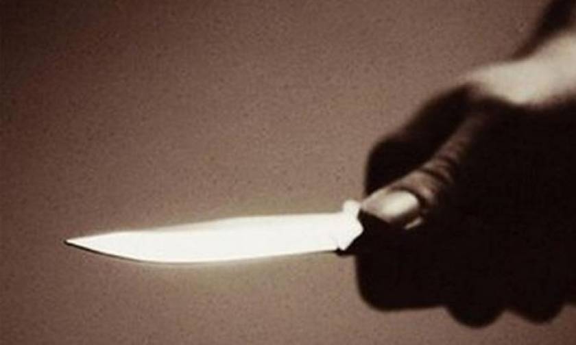 Ηλεία: Απείλησε να αυτοκτονήσει με μαχαίρι μέσα σε αστυνομικό τμήμα