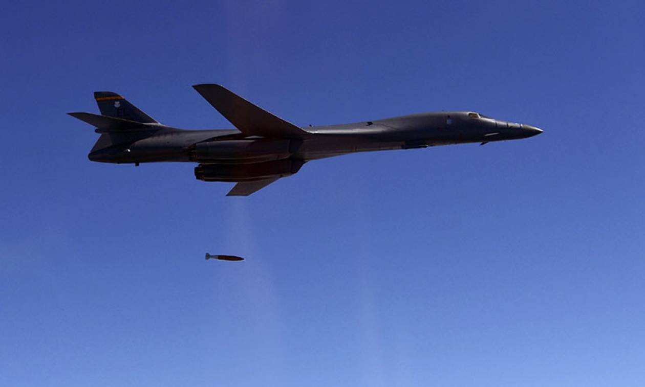 Τύμπανα πολέμου: «Αόρατα» βομβαρδιστικά των ΗΠΑ στον ουρανό της κορεατικής χερσονήσου (Vid)