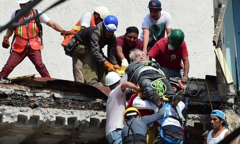 Σεισμός Μεξικό: Τους 139 έφτασαν οι νεκροί του καταστροφικού σεισμού των 7,1 Ρίχτερ