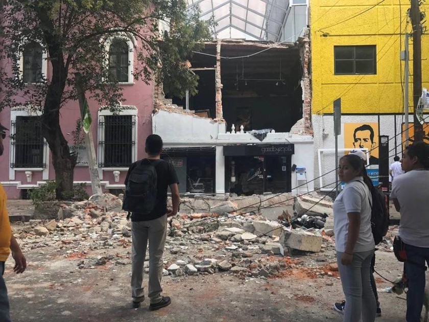 Σεισμός Μεξικό: Τα 7,1 Ρίχτερ σκόρπισαν το θάνατο - 149 οι νεκροί, τουλάχιστον 21 ήταν παιδιά