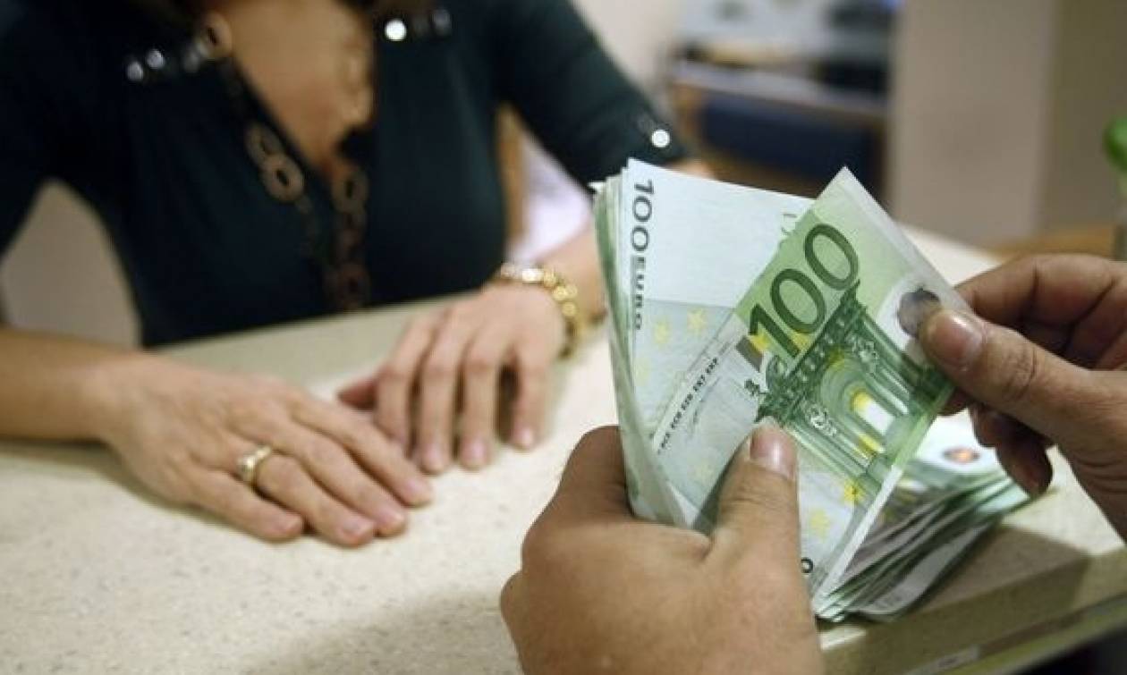 Επίδομα - «ανάσα»: Δείτε αν δικαιούστε 916 ευρώ από τον ΟΑΕΔ