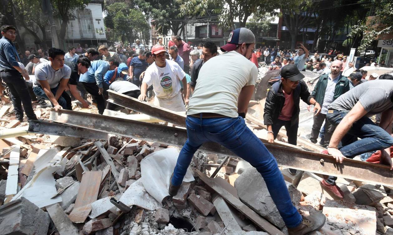 Σεισμός Μεξικό: Συνεχίζονται οι έρευνες για τον εντοπισμό επιζώντων
