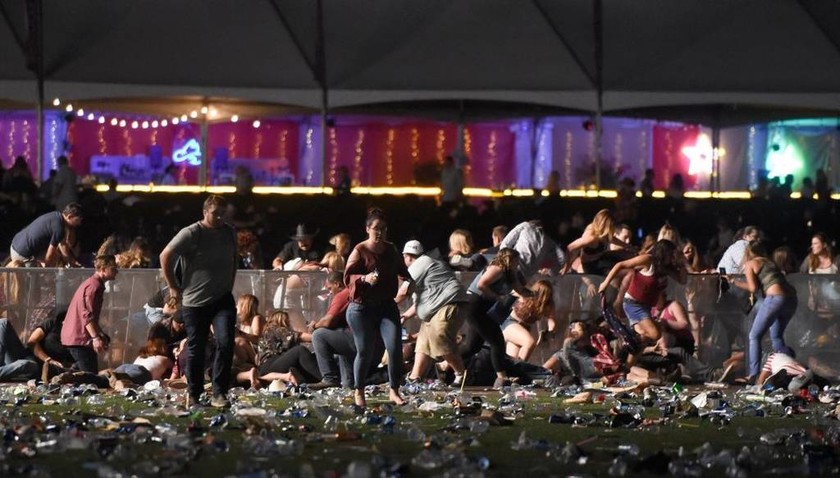 Συναγερμός στο Λας Βέγκας: Ένοπλη επίθεση ΤΩΡΑ σε μεγάλη συναυλία σε καζίνο (Pics+Vid)