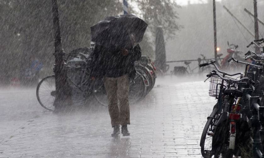 'Εκτακτο δελτίο επιδείνωσης καιρού: Βροχές, χαλάζι και πτώση της θερμοκρασίας - Αναλυτική πρόγνωση