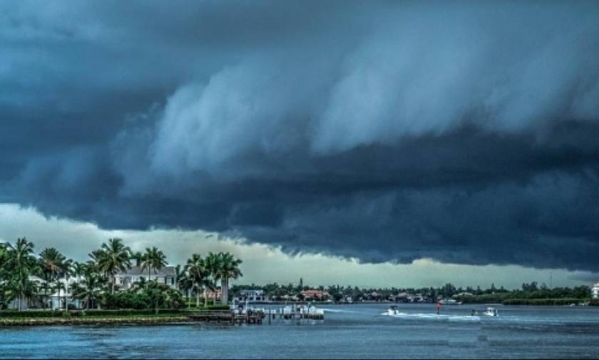 Συναγερμός στις ΗΠΑ: Ο φονικός κυκλώνας Νέιτ κινείται προς τη Λουιζιάνα - Τους 28 έφθασαν οι νεκροί
