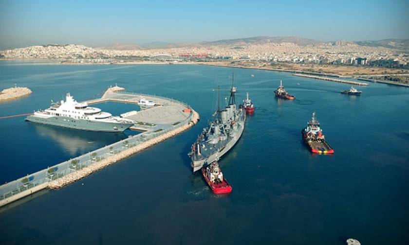 Το θρυλικό θωρηκτό «Αβέρωφ» στο λιμάνι της Θεσσαλονίκης