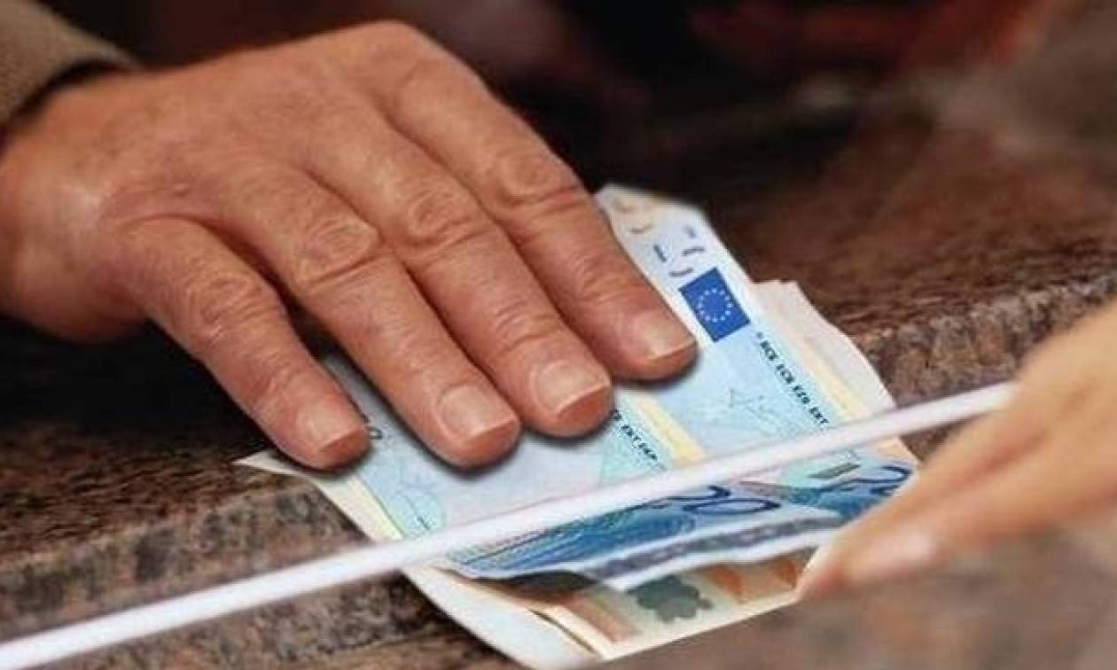 Συντάξεις: Ποιοι και πώς «κλειδώνουν» πρόωρη σύνταξη έως 750 ευρώ – (ΑΝΑΛΥΤΙΚΟΙ ΠΙΝΑΚΕΣ)