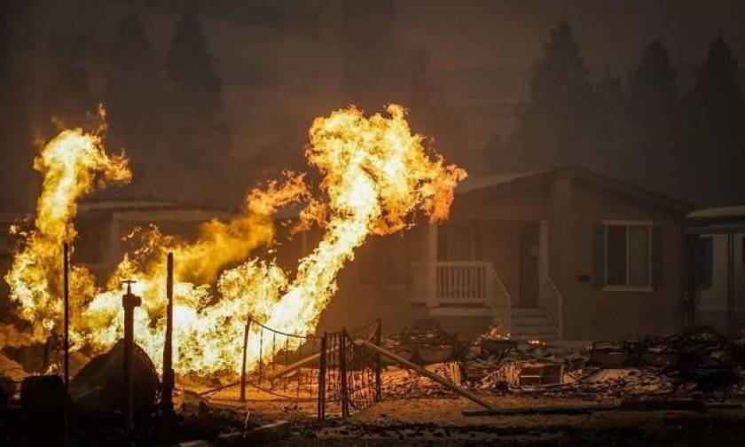 California fires: Deadly wildfires sweep through wine country
