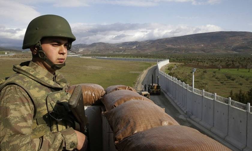 Η Τουρκία θα κλείσει σταδιακά τα συνοριακά περάσματά της προς το Ιράκ