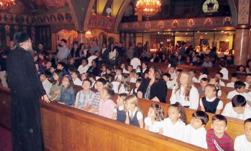 Τα παιδιά στο Σικάγο μαθαίνουν για τον Άγιο Σπυρίδωνα