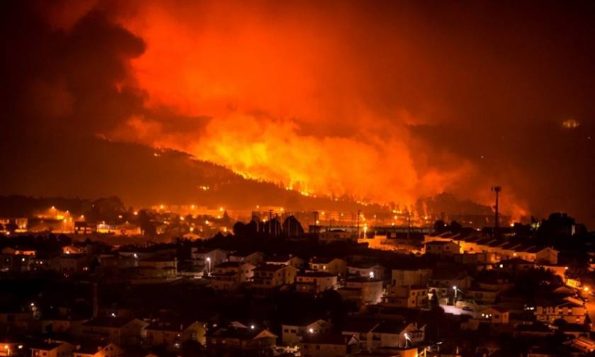 Τους 45 έφτασαν οι νεκροί από τις πυρκαγιές σε Πορτογαλία και Ισπανία