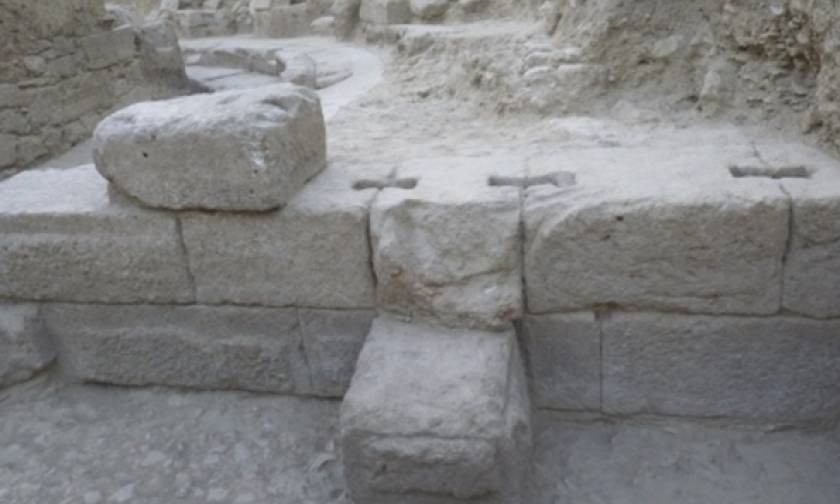 Απίστευτη ανακάλυψη: Στο φως τμήμα θεάτρου της αρχαίας Θουρίας στη Μεσσηνία (pics)