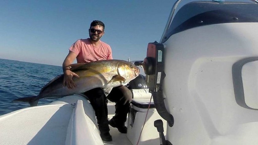 Κρήτη: Η ψαριά που θα θυμάται σε όλη του τη ζωή – Έβγαλε με το καλάμι «θηρίο» 32 κιλών (pics)