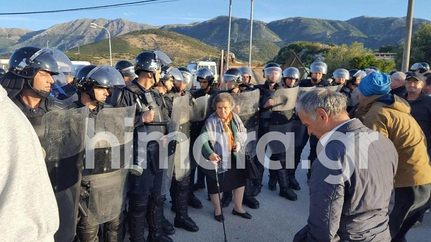 Απαράδεκτη πρόκληση των Αλβανών: Κατεδάφισαν σπίτια Ελλήνων ομογενών στη Χειμάρρα