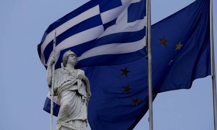 Handelsblatt: «Δύσκολη επιστροφή στις χρηματαγορές για την Ελλάδα»