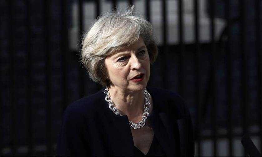 Βρετανία: Κλονίζεται η κυβέρνηση Μέι – Νέα παραίτηση υπουργού