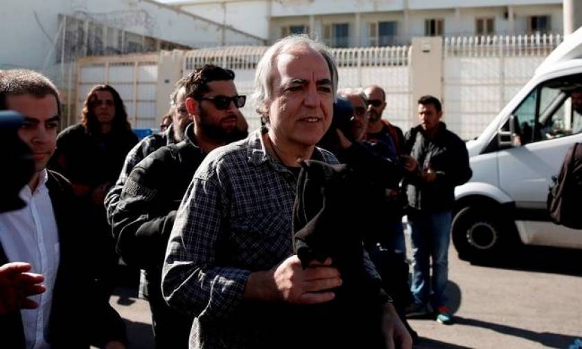 Convicted terrorist Koufodinas receives first prison furlough after 15 years