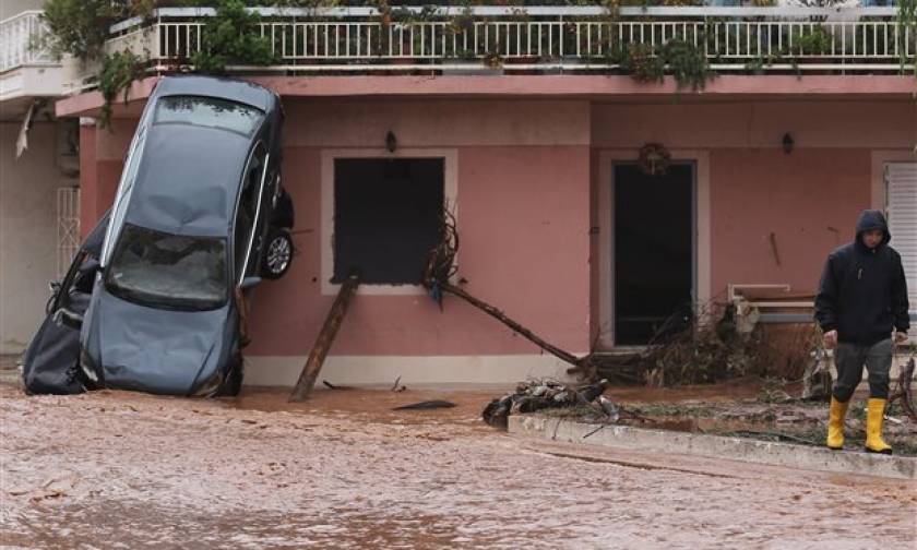 Πλημμύρες δυτική Αττική: Τεράστια η καταστροφή - Σχεδόν 1.400 κτήρια χρήζουν αποζημίωσης