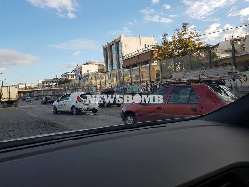 ΕΚΤΑΚΤΟ: Ασύλληπτη καραμπόλα στην Εθνική Οδό Αθηνών - Λαμίας (pics)