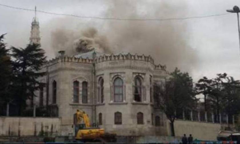 Πυρκαγιά σε πανεπιστήμιο στην Κωνσταντινούπολη