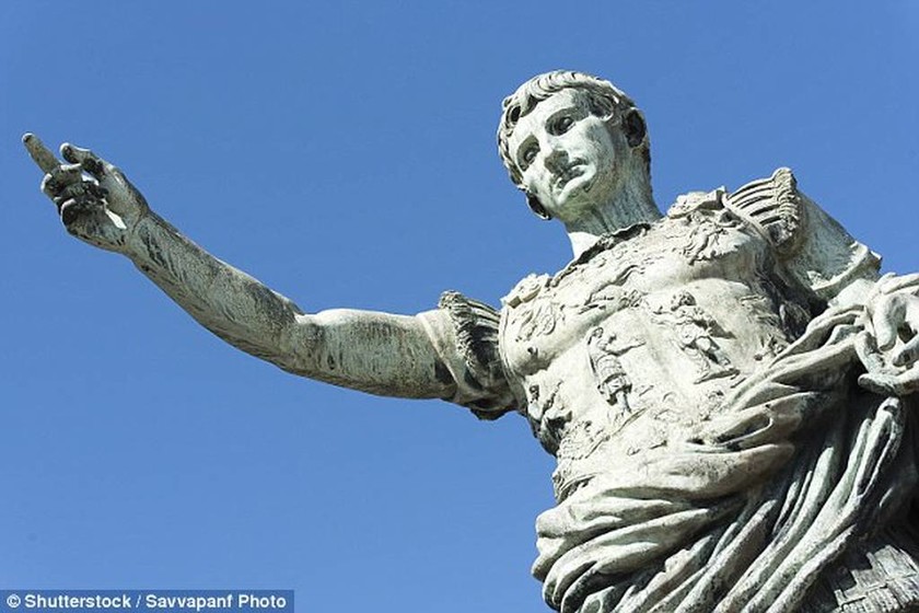 Στο φως για πρώτη φορά στην ιστορία τεκμήριο της εισβολής του Ιουλίου Καίσαρα στη Μεγάλη Βρετανία 