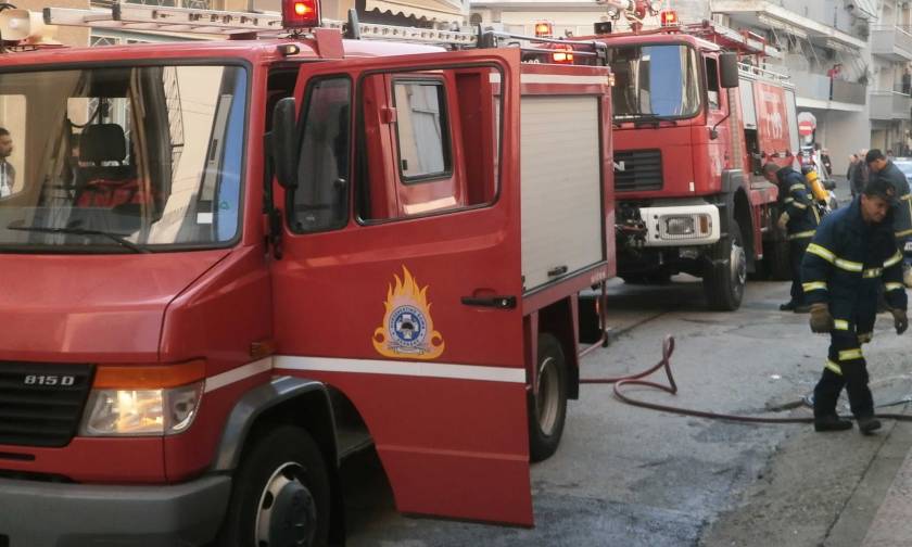 Αγ. Βαρβάρα: Άνδρας εντοπίστηκε χωρίς τις αισθήσεις του μετά από πυρκαγιά σε διαμέρισμα