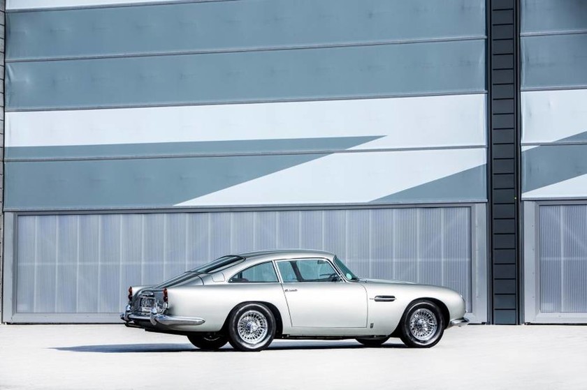 Πωλείται σε δημοπρασία η θρυλική Aston Martin του Τζέιμς Μποντ (Pics+Vid)