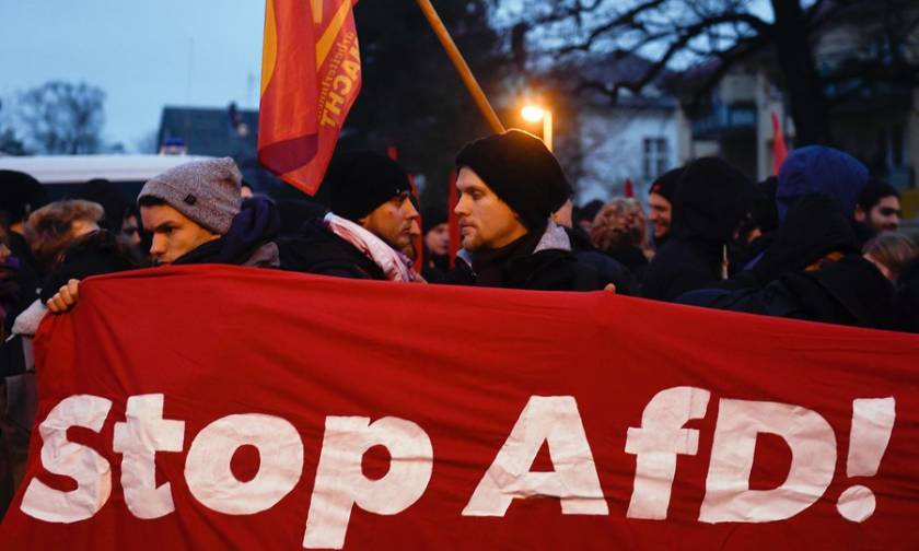 Γερμανία: «Εμφύλιος πόλεμος» στο ακροδεξιό AfD