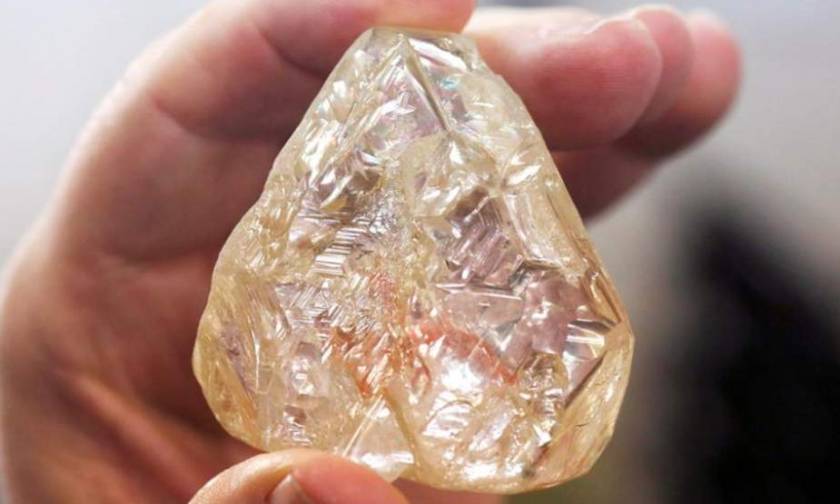 Το εντυπωσιακό «Διαμάντι της Ειρήνης» πωλήθηκε 6,5 εκατ. δολάρια