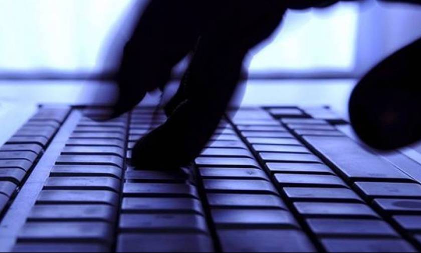 Λάρισα: Σύλληψη δύο ατόμων για παράνομο στοιχηματισμό στο διαδίκτυο