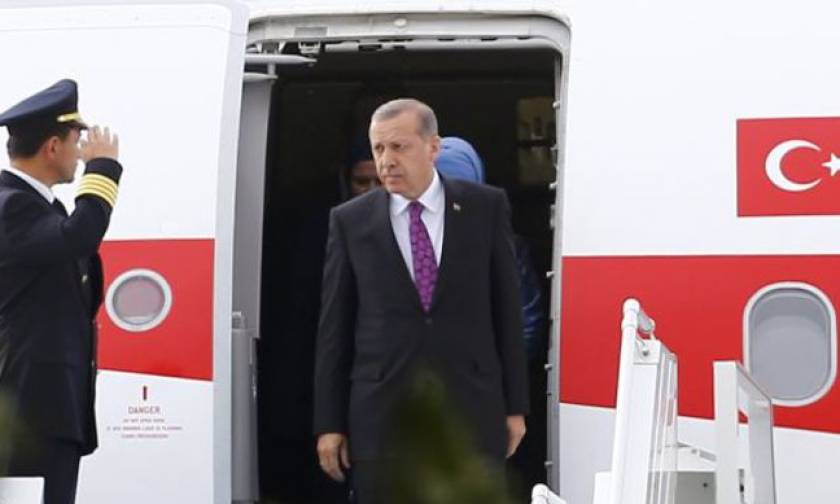 Επίσκεψη Ερντογάν: Προκλητική δήλωση πριν μπει στο αεροπλάνο για την Ελλάδα