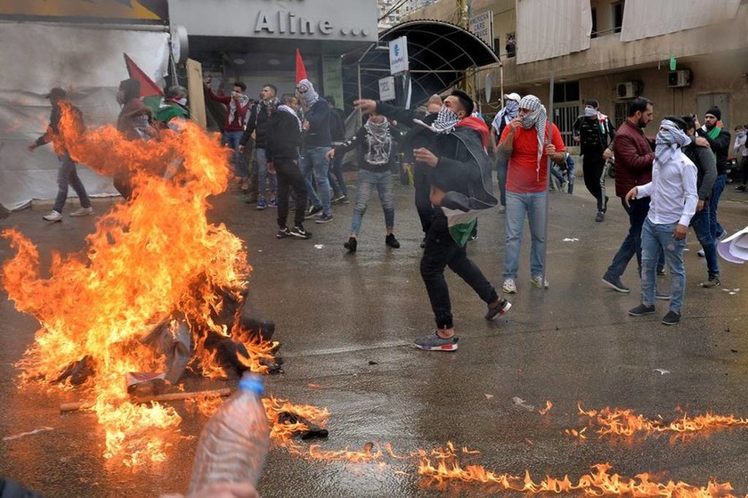 Δραματική η κατάσταση στη Μέση Ανατολή: Χύθηκε αίμα και στην Ιερουσαλήμ (Pics+Vids)
