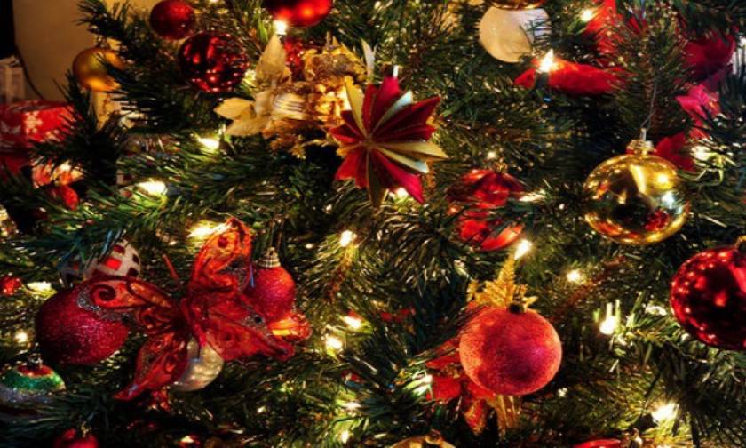 Χριστούγεννα 2017: Τι πρέπει να προσέξουμε όταν στολίζουμε το χριστουγεννιάτικο δέντρο